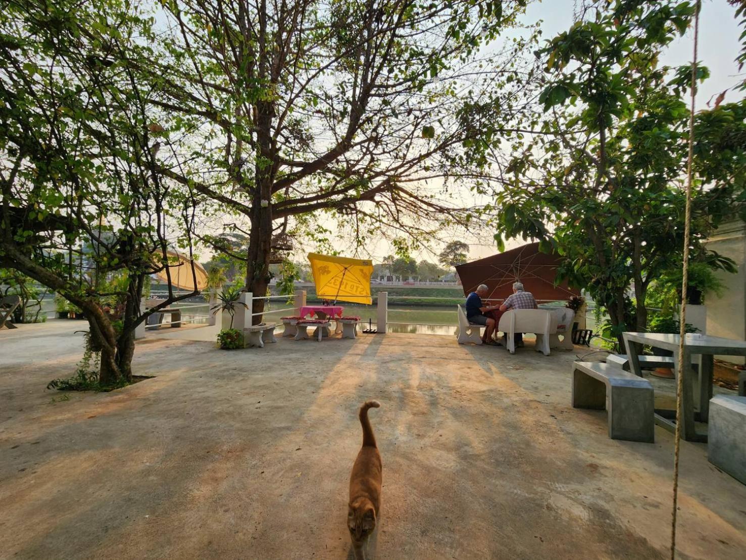Loy Manee House Bed & Breakfast Phra Nakhon Si Ayutthaya Exterior photo