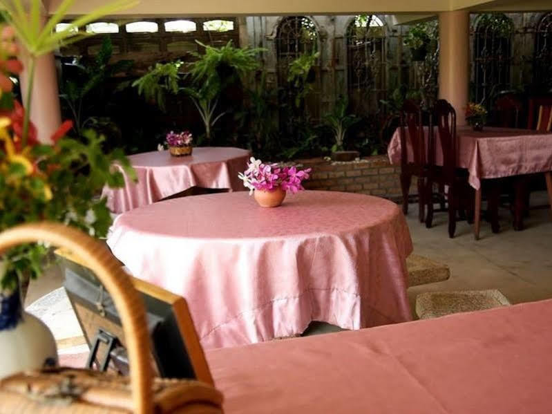 Loy Manee House Bed & Breakfast Phra Nakhon Si Ayutthaya Exterior photo