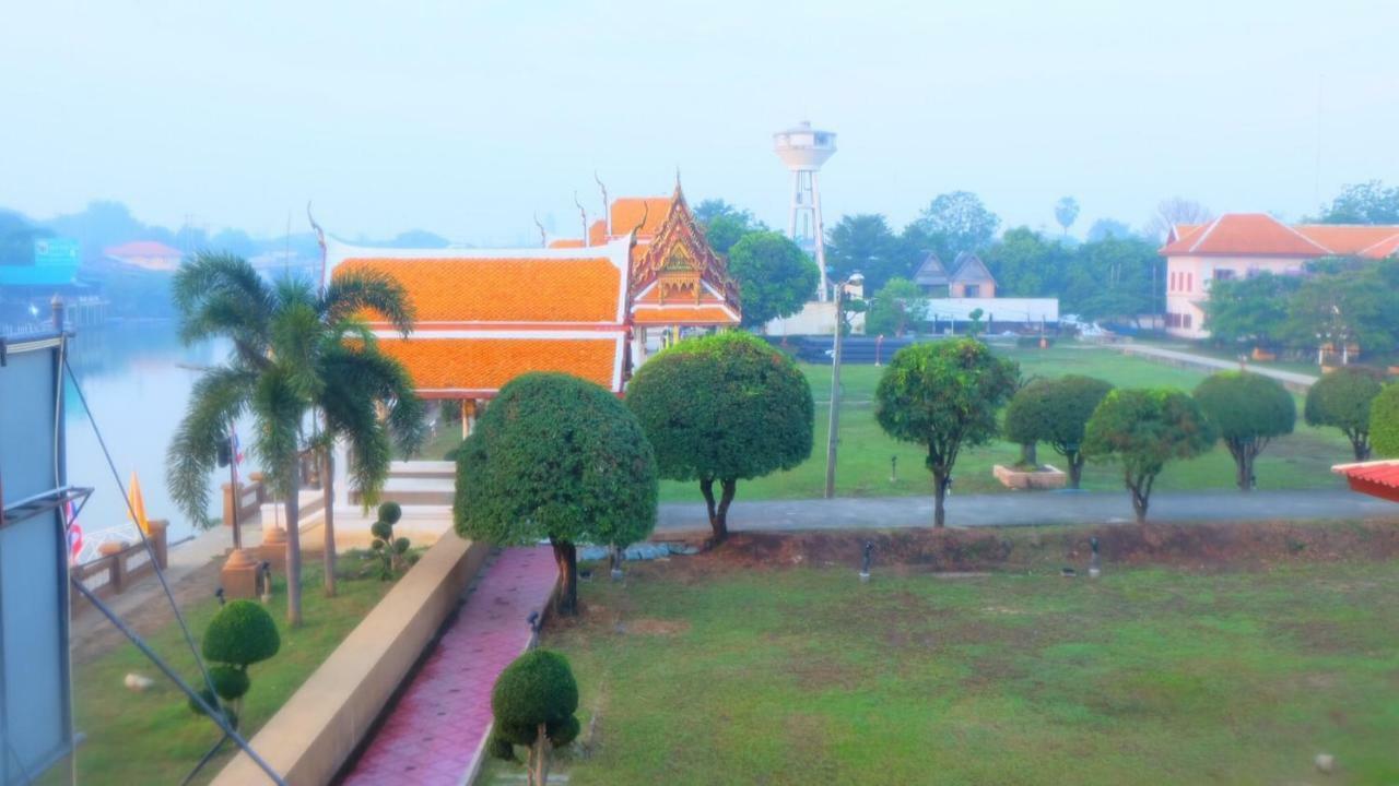 Loy Manee House Bed & Breakfast Phra Nakhon Si Ayutthaya Exterior photo